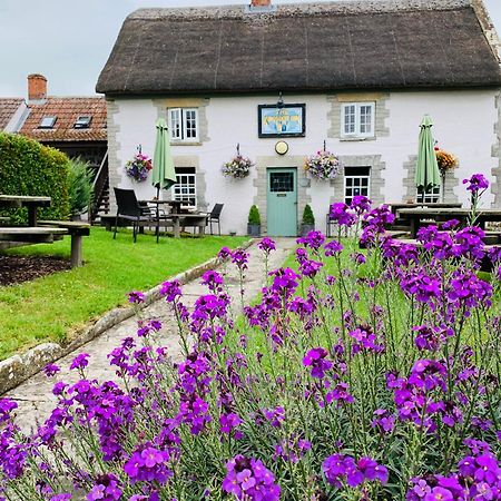 The Kingsdon Inn Экстерьер фото